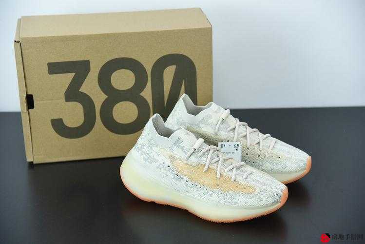 yeezy 蜜桃满天星：梦幻星空的时尚之选