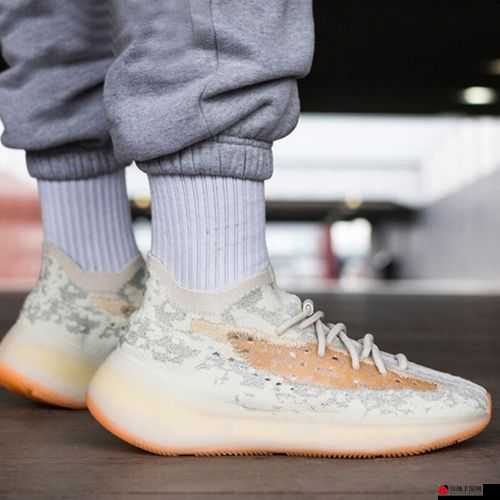 yeezy 蜜桃满天星：梦幻潮流，点亮你的脚步